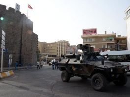 Diyarbakır'ın Sur ilçesinde polise yapılan saldırıda son durum