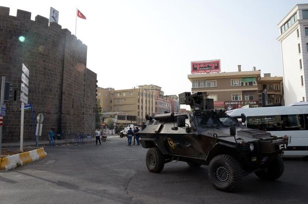 Diyarbakır'ın Sur ilçesinde polise yapılan saldırıda son durum