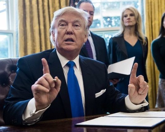 Reuters: Trump 7 ülkenin vatandaşlarının ABD'ye girişini sınırlayacak