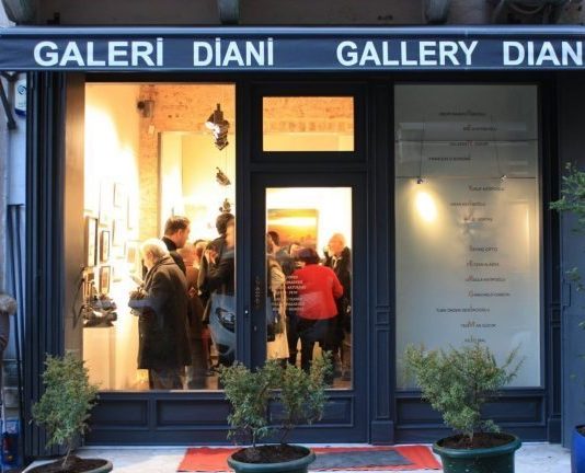 Tuba Önder Demircioğlu'nun heykel ve duvar çalışmaları sergisi: Tutunma