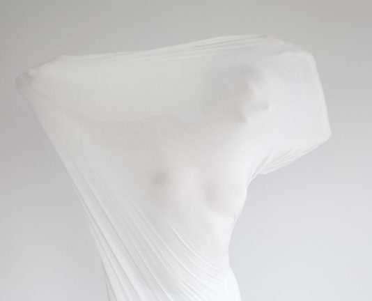 Şule Erdem'in "Zarf" isimli fotoğraf sergisi: Kadınlar Günü için Eataly'de