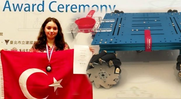 Lise öğrencisi Alara Güler'in tarım robotu dünya ikincisi oldu
