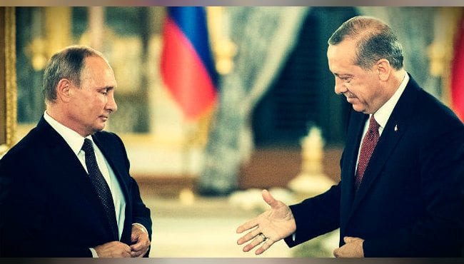 Putin ve Erdoğan CIA Başkanı Mike Pompeo'nun Rakka'da operasyona yeşil ışık yakılması ile Rusya'nın kazaen Türk askerini vurması tesadüf mü?