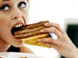 Stres ile başa çıkmanın ve az yemenin yolları neler?