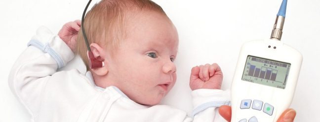 Bebeklerde işitme kaybı neden olur? Erken tanı ve tedavinin önemi!