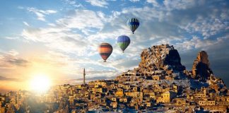 Cappadox 2017: Kapadokya'nın sıradışı mekanlarında müzik festivali