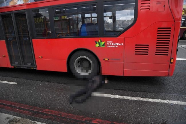 Londra terör saldırısından ilk görüntüler parlamento westminister ingiltere