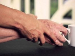 Parkinson hastalığının belirtileri nelerdir? Tedavisi var mı?