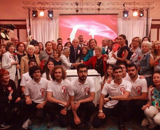 TEV'den 50.Yıl Umut gala Yemeği