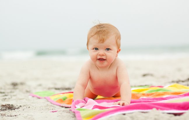 Bebeklerin yaz aylarında bakımları nasıl olmalı?