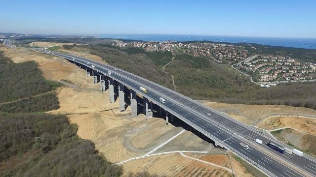Yavuz Sultan Selim Köprüsü güzergahındaki Kuzey Marmara Otoyolu projesi kapsamında dikilen fidanlar kuruyor!