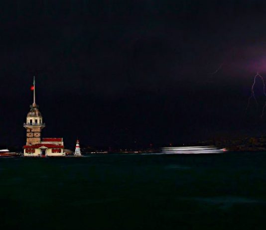 Doğa intikam almaz; O sadece olur!