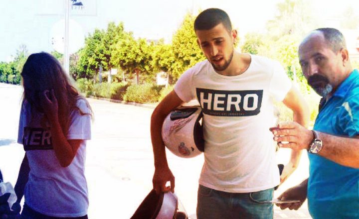 Hero tişörtü giyen çift Antalya'da gözaltına alındı