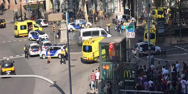 Barcelona'da terör saldırısı: Şok görüntüler