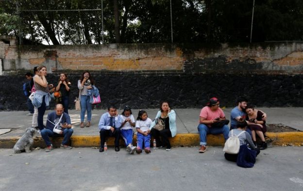 Meksika'daki 7.1'lik depremin ardından ölü sayısı artıyor