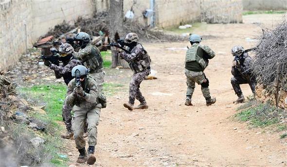 JÖH ve PÖH Afrin jandarma polis özel harekat zeytin dalı harekatı ilk görüntüler
