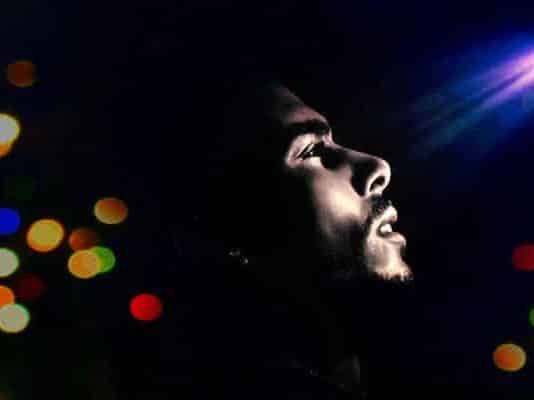 Aşk diye bir şey var mı?