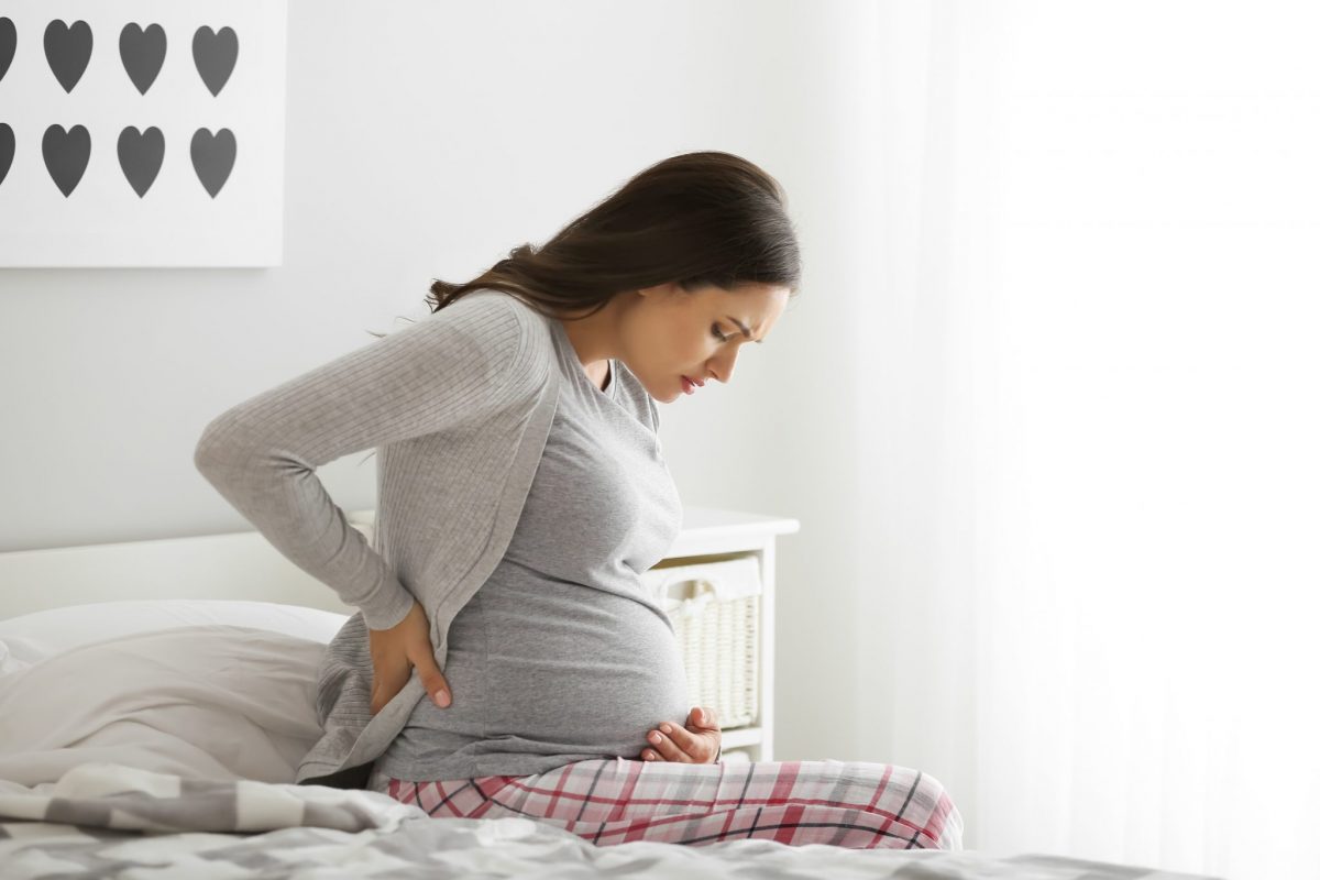 Hamilelikte bel ve sırt ağrısı neden olur? 