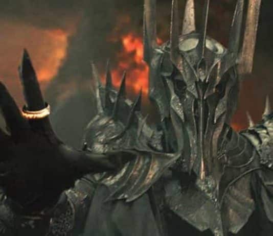 Yüzüklerin Efendisi dizi oluyor: Sauron'u bu kez görebilecek miyiz?
