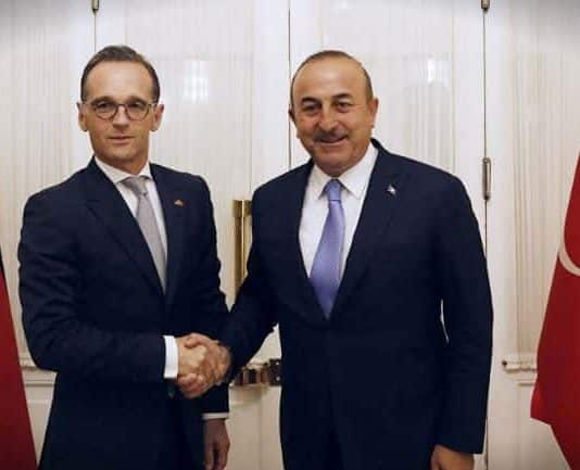 Mevlüt Çavuşoğlu: 2 milyon Suriyeli mülteci Türkiye ye gelebilir