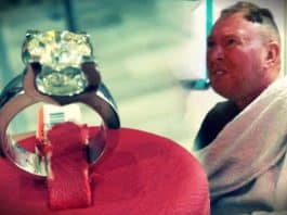 Marmaris bir kuyumcuda 40 bin dolarlık pırlanta yüzük yutan turist hastanede