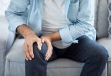 Bacakta ağrı damar tıkanıklığı belirtisi olabilir! Bacakta ağrı damar tıkanıklığı belirtisi olabilir!