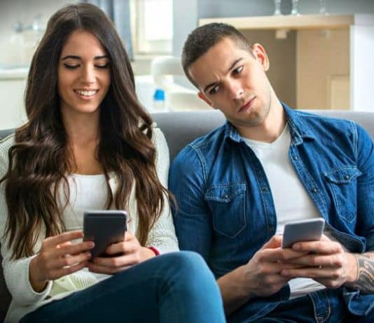 Toplumun yüzde 59 u, eşini sosyal medyada kontrol ediyor!