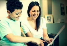 Karne alan çocuğa nasıl davranmak gerekir? Karne alan çocuğa nasıl davranmak gerekir?