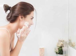 Cilt bakımı ile size baharı hissettirecek 4 püf nokta ciltte sarkma lekelenme