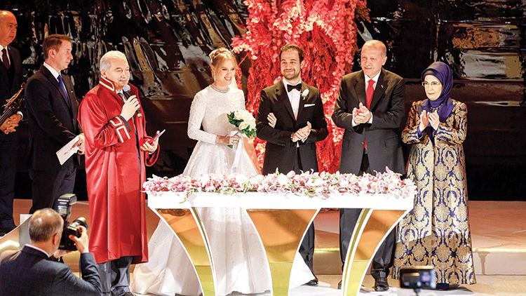 Erdoğan ailesi, Demirören - Kalyoncu çiftinin nikah şahidi oldu