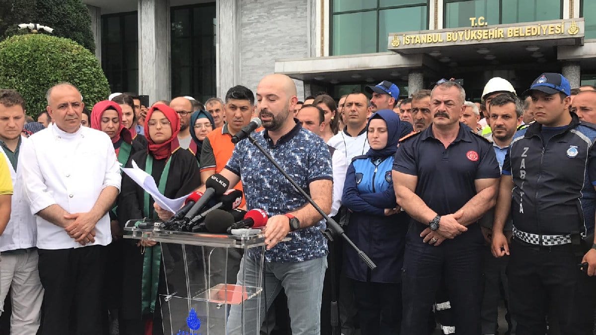 İBB çalışanları siyasete alet edildi ekrem imamoğlu aleyhinde protesto