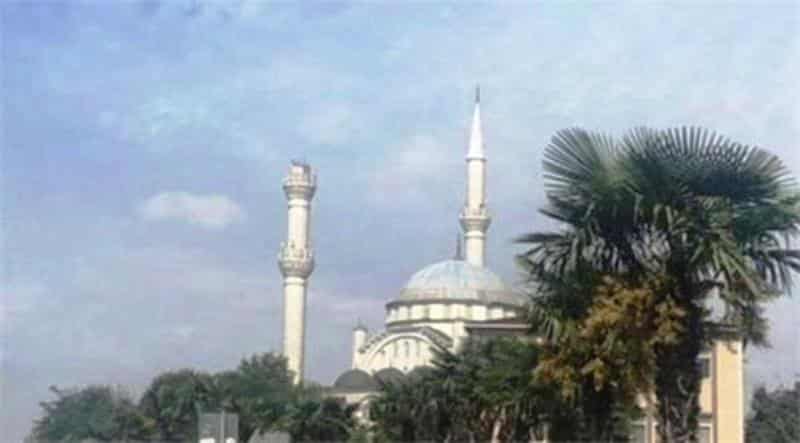 İstanbul Avcılar bir caminin minaresi yıkıldı!