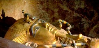 Tutankamon tabutu 97 yıl sonra ilk kez görüntülendi