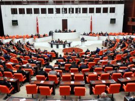 TBMM de nöbetçi bakan uygulaması başlıyor!