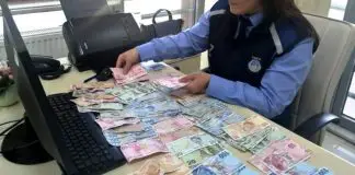 Dilencinin üstünden çıkan 10 bin lira Hazine’ye devredildi Dilencinin üstünden çıkan para hazineye devredildi