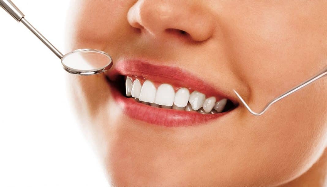 Dental lazer nedir? Diş estetiği ile diş etlerinde etkili tedavi