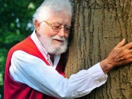 TEMA Vakfı kurucusu Hayrettin Karaca hayatını kaybetti