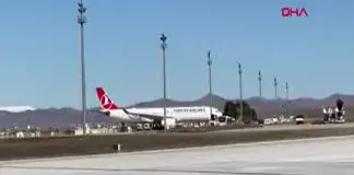 Sağlık Bakanı: THY’nin Tahran uçağındaki 132 yolcu karantinada Sağlık Bakanı: THY nin Tahran uçağındaki 132 yolcu karantinada
