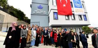 AKP’li Üsküdar Belediyesi yurt binasını Ensar Vakfı’na bedelsiz vermiş! Üsküdar Belediyesi yurt binasını Ensar Vakfı na bedelsiz vermiş!