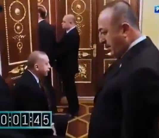 Putin in Erdoğan ve Türk heyetini bekletme görüntüleri tepki çekti