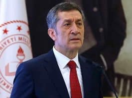 Okullar yazın açılacak mı? Milli Eğitim Bakanı Ziya Selçuk açıkladı