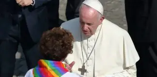 Papa Francesco’dan LGBT derneği üyelerine: Tanrı çocuklarınızı oldukları gibi seviyor! Papa Francesco lgbt