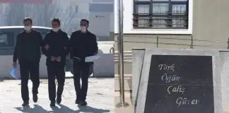 Okul bahçesindeki Atatürk büstünü söküp çöp kutusuna attı Atatürk büstünü söküp çöp kutusuna attı
