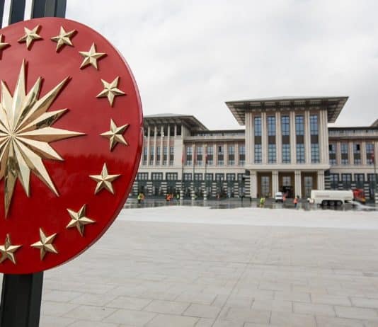 Saray dan yabancı yatırımcıya çağrı: İş gücümüz uygun maliyetli