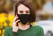 10 dakika telefonla konuşmak daha az yalnız hissetmeye yetiyor