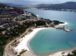 Bodrum Maldivler benzesin diye plaja sönmemiş kireç tozu dökmüşler!