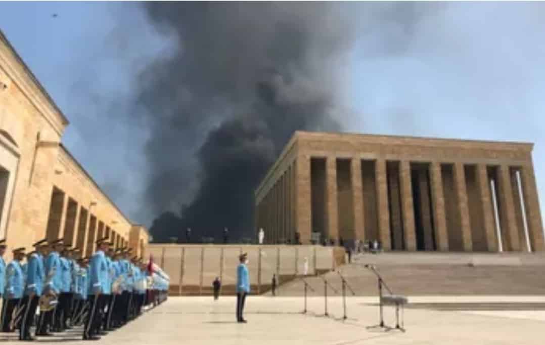 Ankara yangın anıtkabir