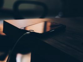 akıllı telefon şarj