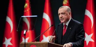 Erdoğan’dan 10 büyükelçi açıklaması: Ben taarruzdayım erdoğan