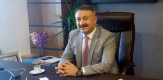 AKP’li Hacı Özkan: Öğrencilere 250 TL falan vermemiz gerekiyor ama biz 650 TL burs veriyoruz Hacı Özkan